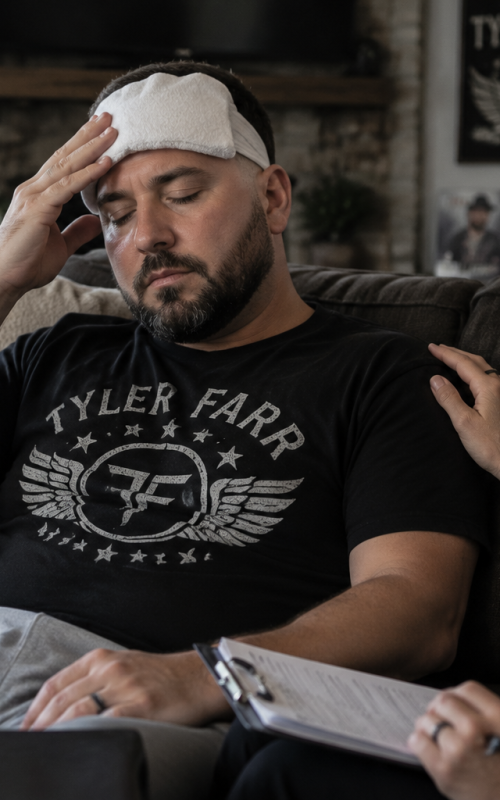 Country singer Tyler Farr recovering after farm vehicle accident with concussion symptoms and medical support